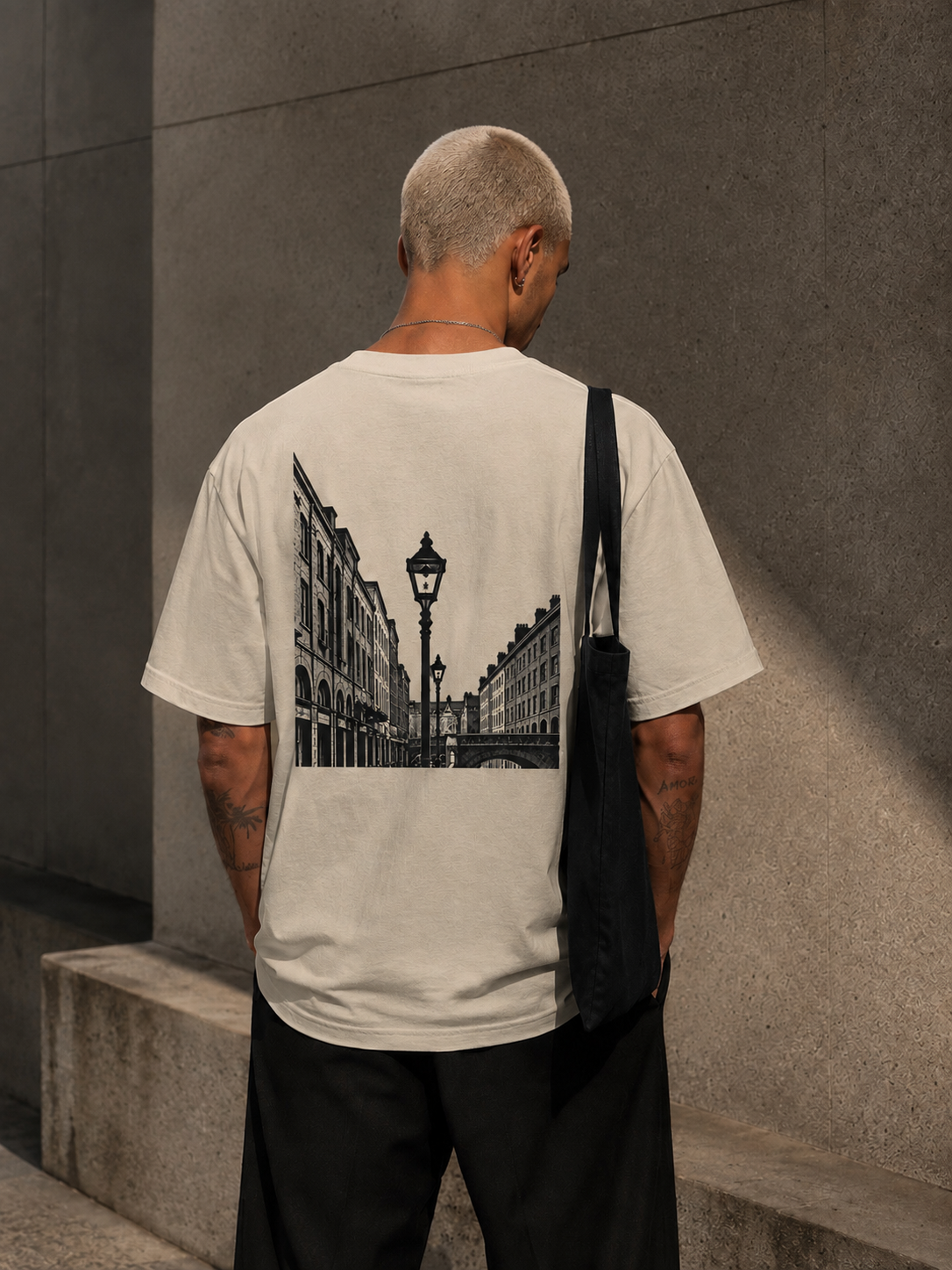Manchester Vintage city -  Unisex Heavyweight T-Shirt